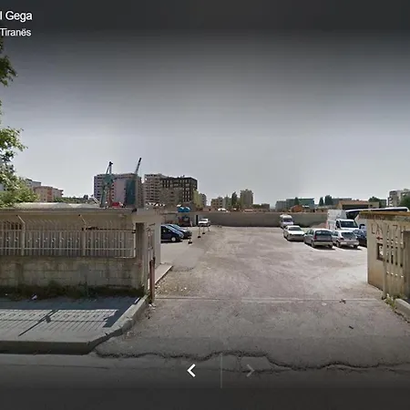 24/7 Self Check-in * Tirana