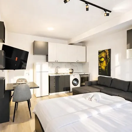 Lejlighed 24/7 Self Check-in Tirana